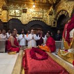 केंद्रीय गृहमंत्री अमित शाह यांनी घेतले श्री साईबाबा समाधीचे दर्शन 1 (1)